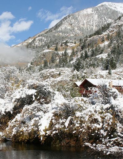 Mt Elbert Lodge snow outside